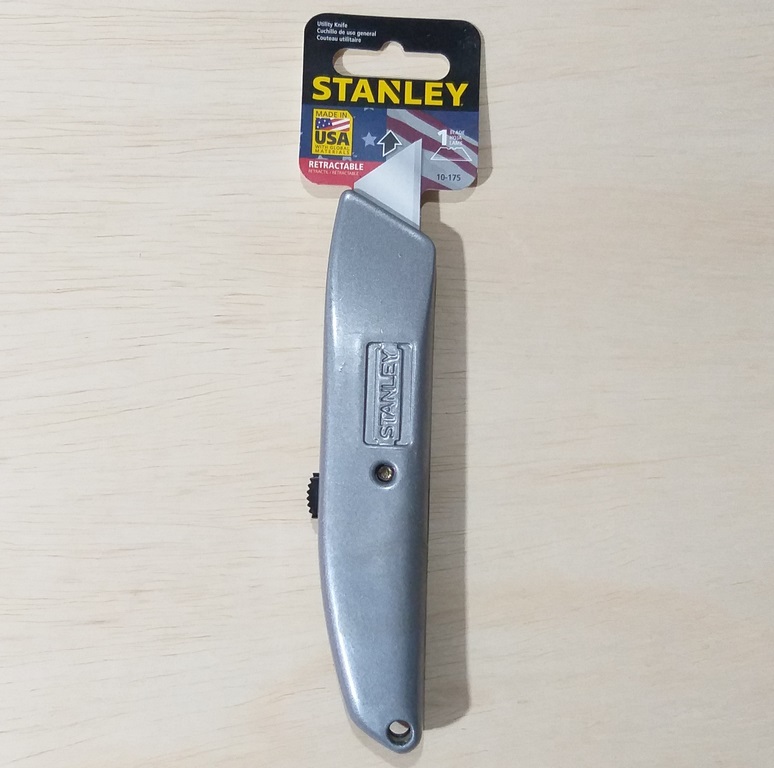 ESTILETE STANLEY RETRACTIL 6´´ 10-175