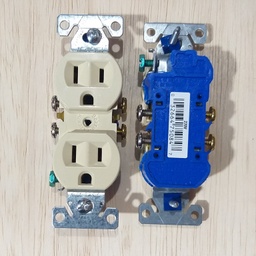 [330270] TOMA COOPER 2 POL.110V EMPOTR. BEIGE 270V